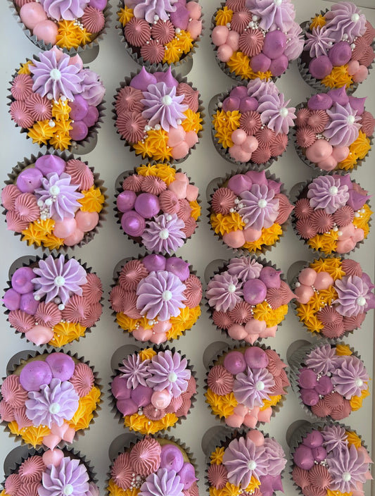 FILLED CUPCAKES X24
